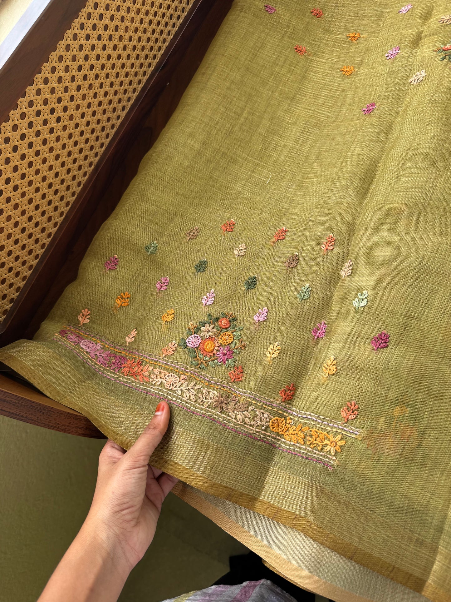 Premium Tissue Linen Sarees with heavy blouse - Green