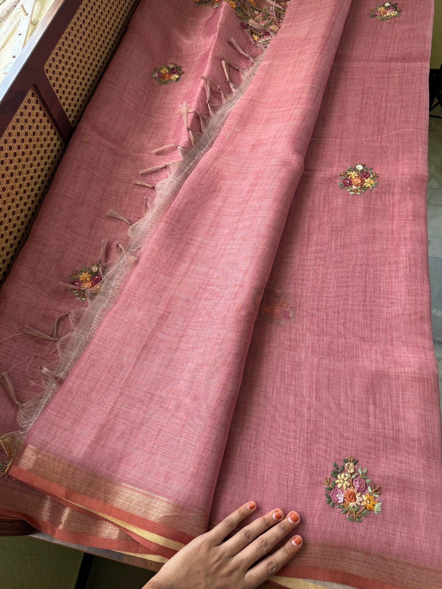 Premium Tissue Linen Sarees with heavy blouse - Pink