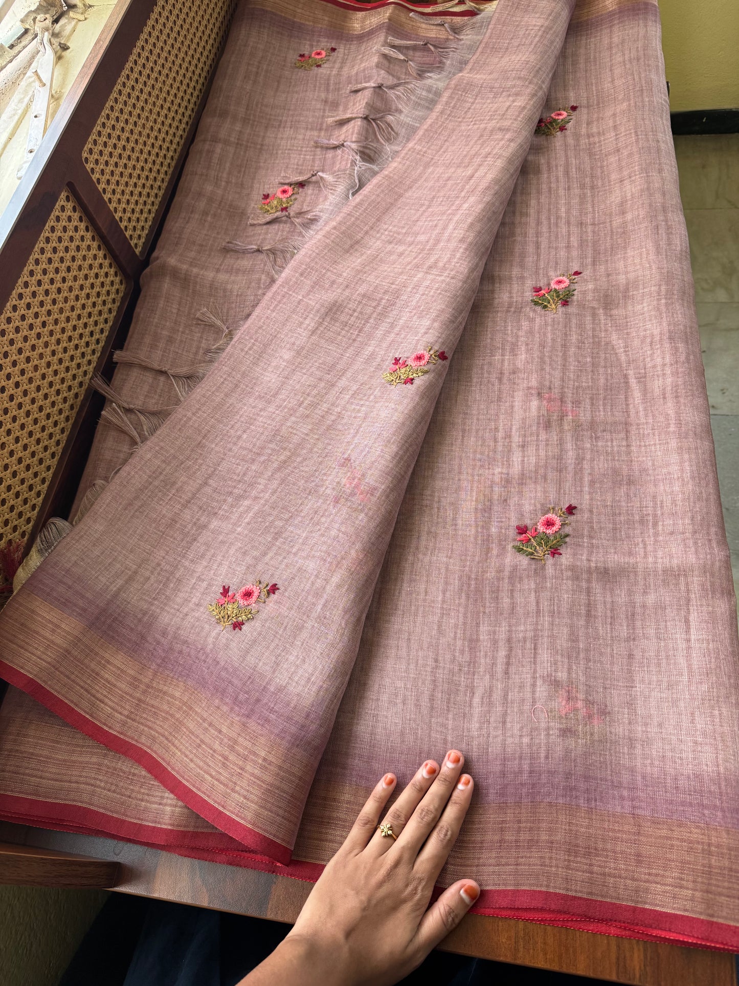 Premium Tissue Linen Sarees - Lavender
