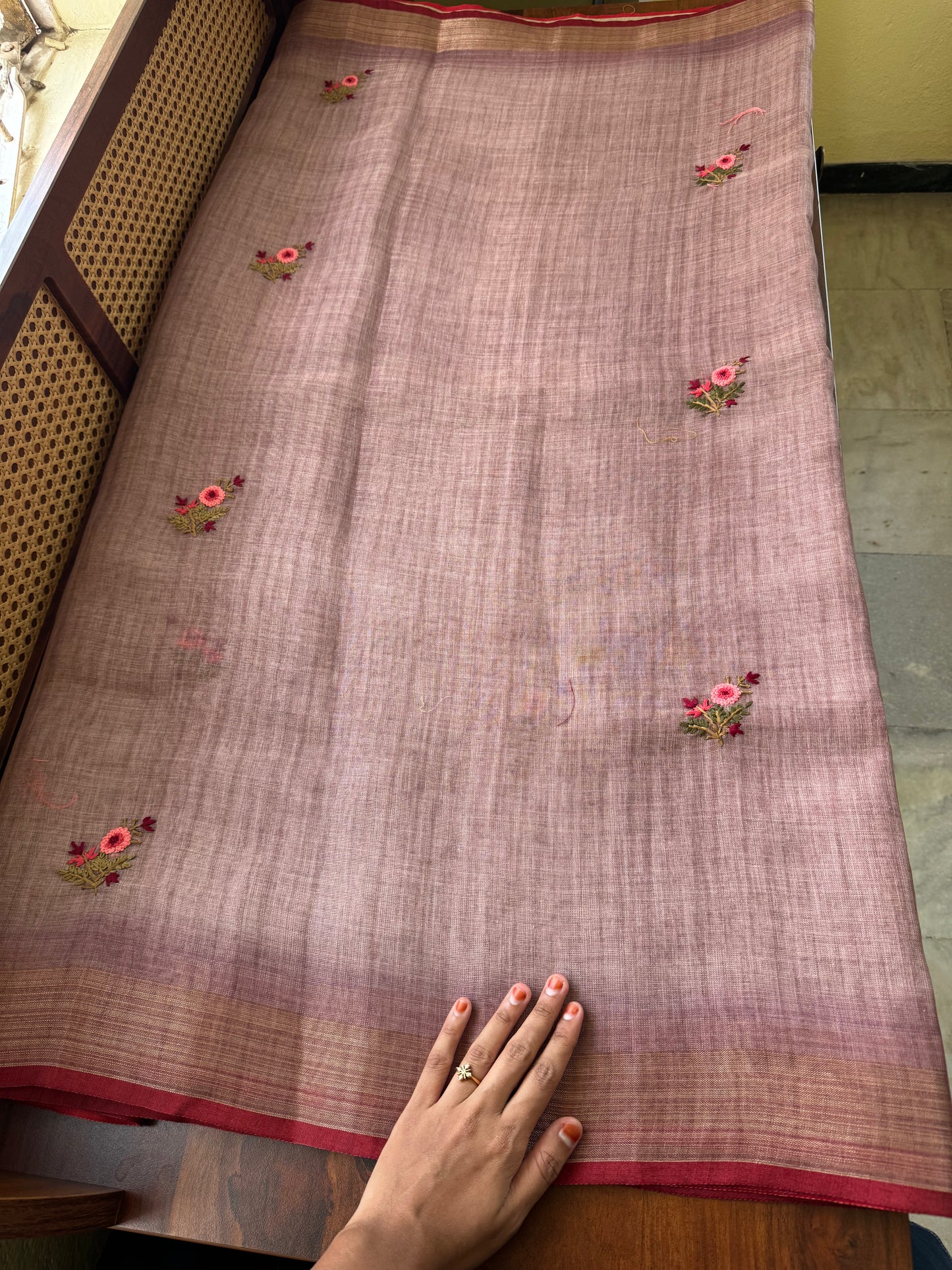 Premium Tissue Linen Sarees - Lavender