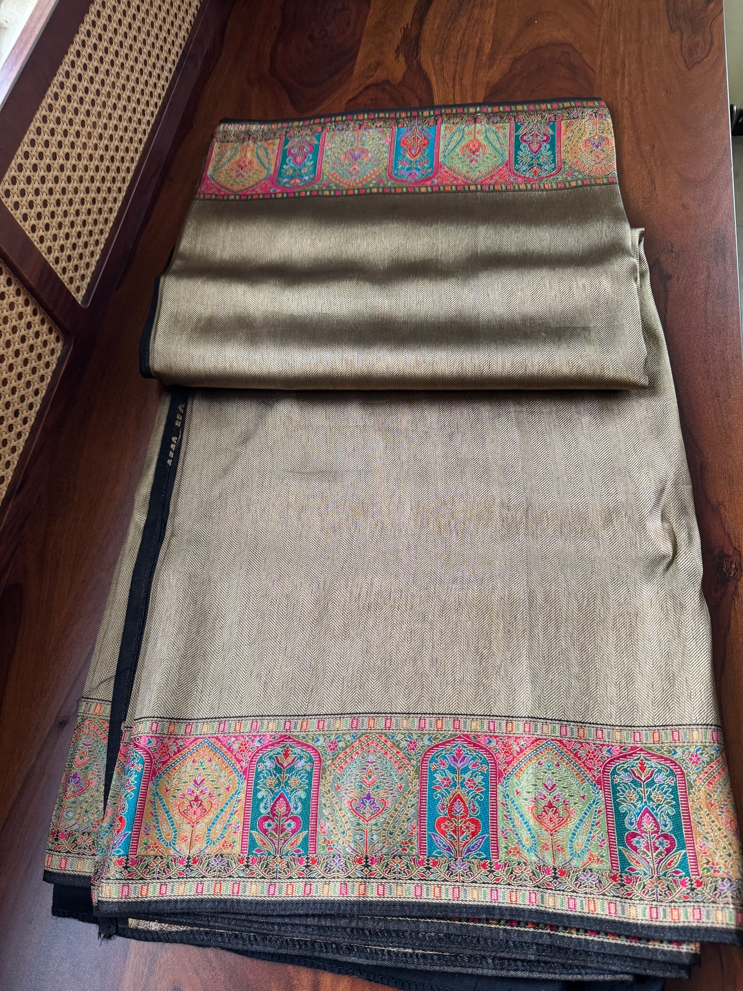 Luxe Pashmina Style Semi Silk Saree - Black