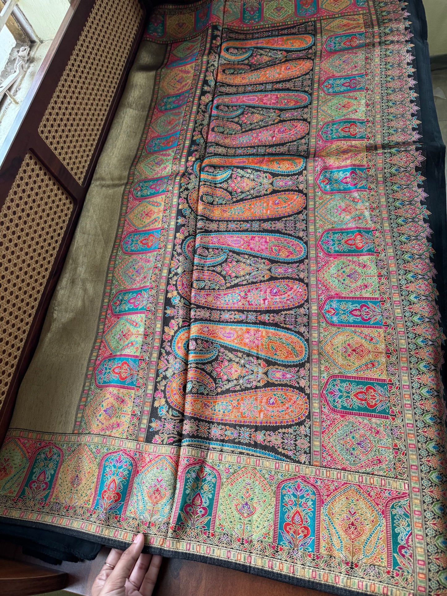 Luxe Pashmina Style Semi Silk Saree - Black