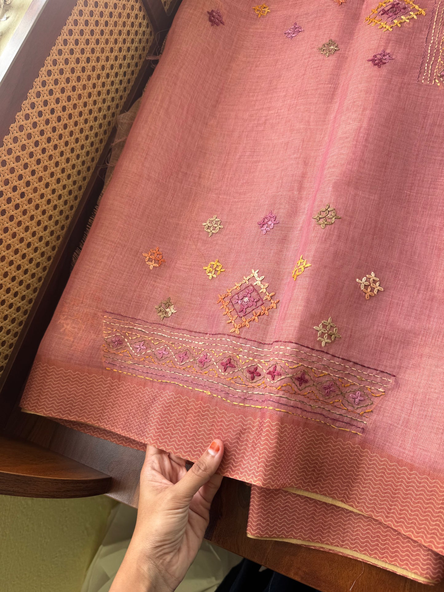Premium Tissue Linen Sarees with heavy blouse - Pink