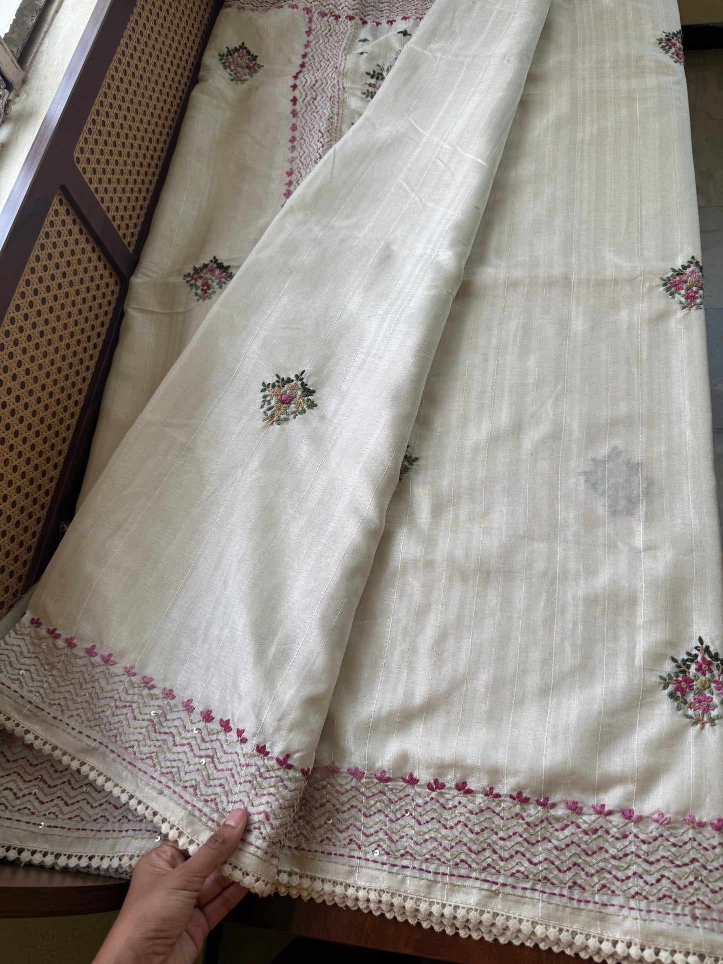 Premium Tussar Blend Saree with Handwork - Halfwhite & Pink