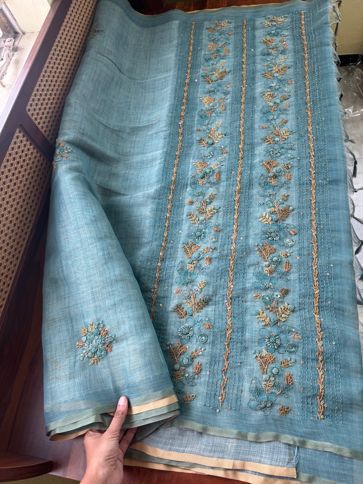 Premium Tissue Linen Sarees with heavy blouse - Blue