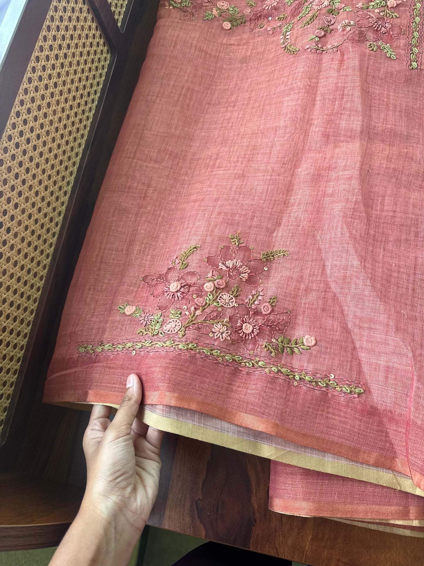 Premium Tissue Linen Sarees with heavy blouse - Peach
