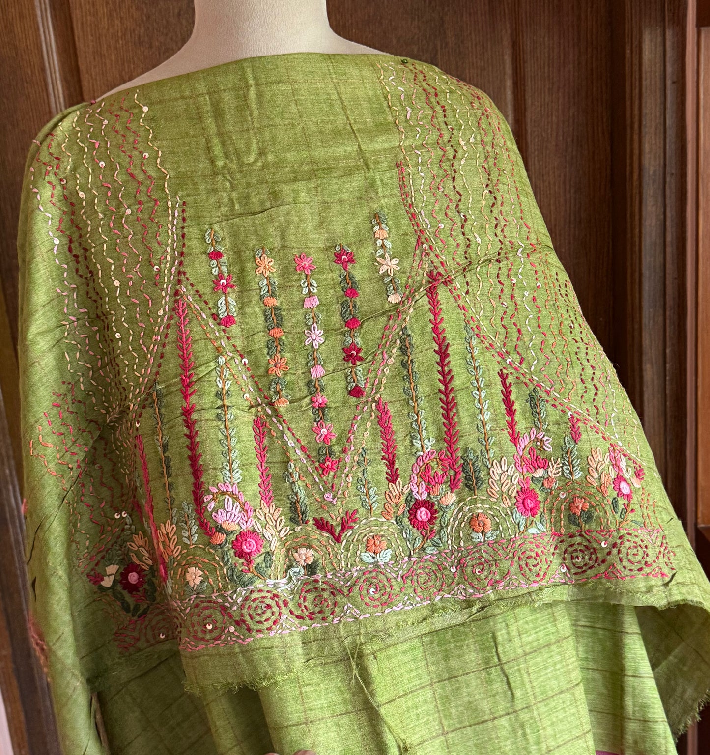 Hand Embroidered Pure Tussar Silk Saree - Pink & Green