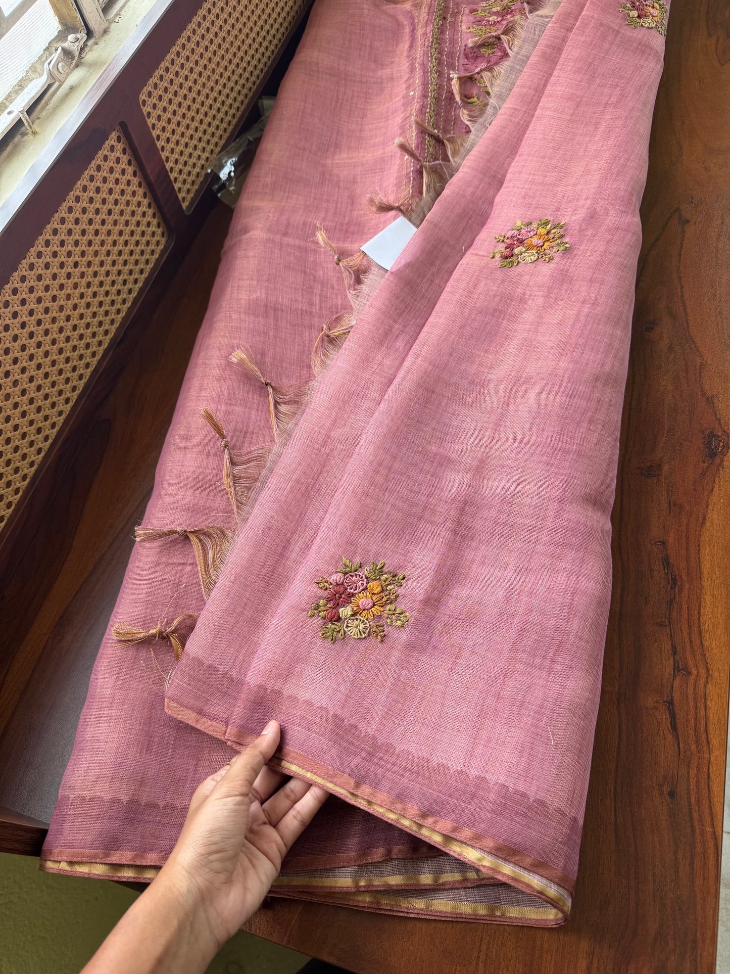 Premium Tissue Linen Sarees with heavy blouse - Pink