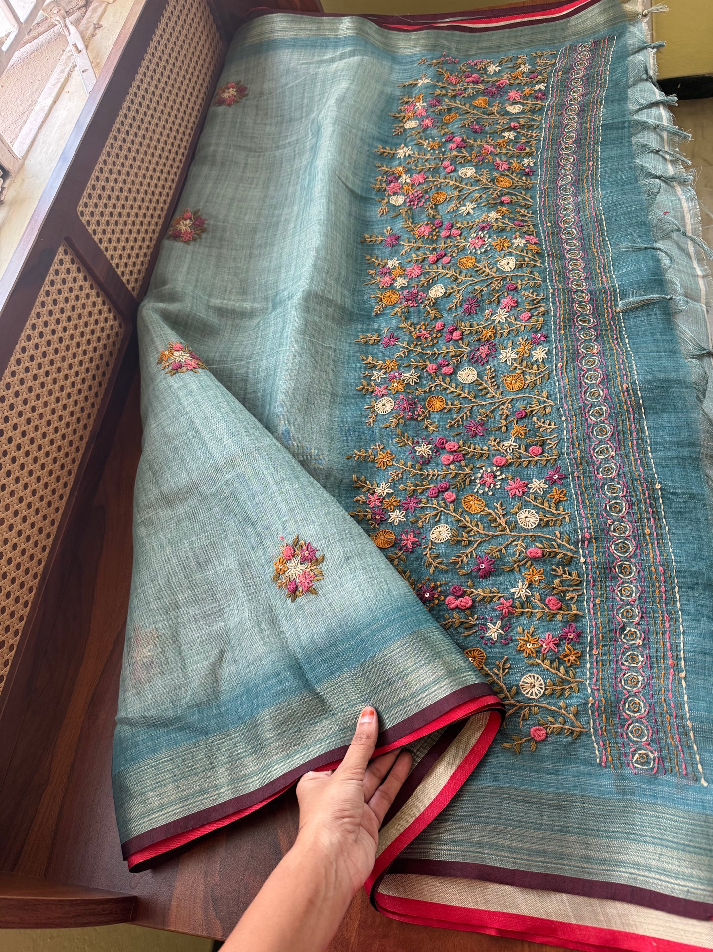 Premium Tissue Linen Sarees - Blue