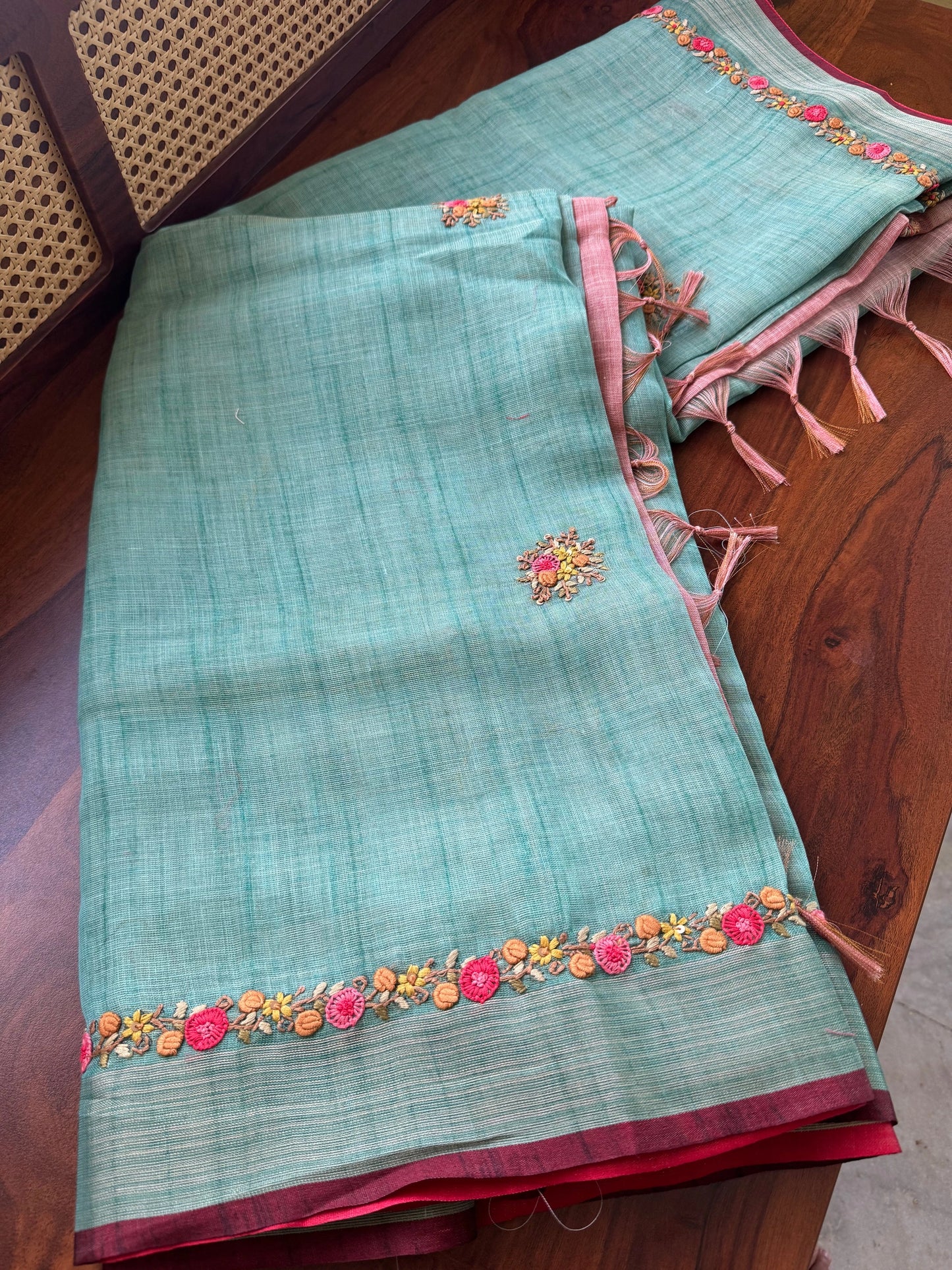 Premium Tissue Linen Sarees -Blue