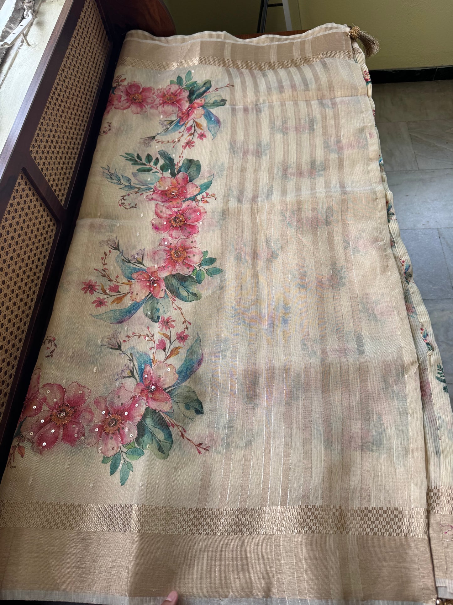 Chanderi Floral Tissue Saree - Cream
