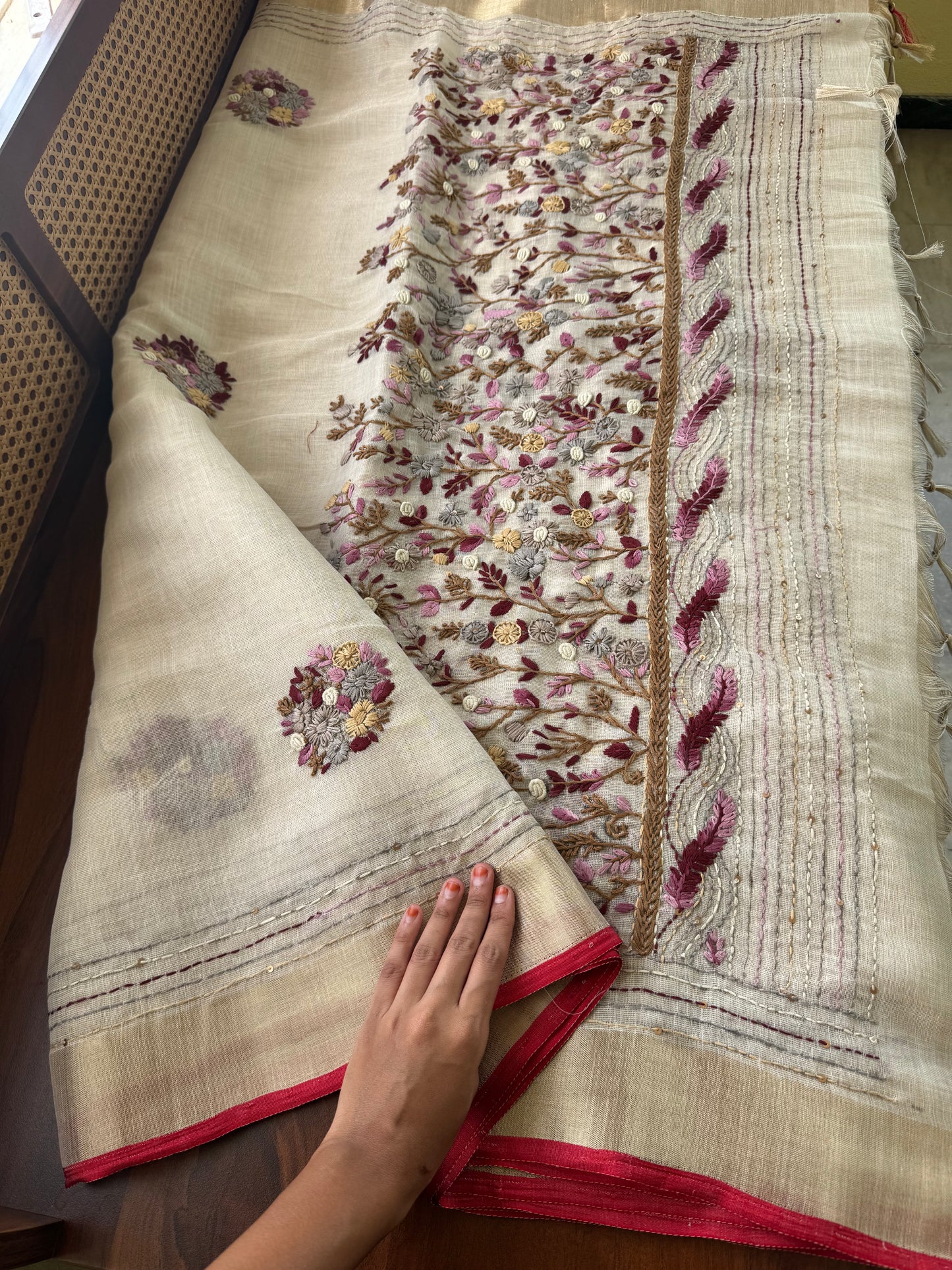 Premium Tissue Linen Sarees - Golden Cream & Pink