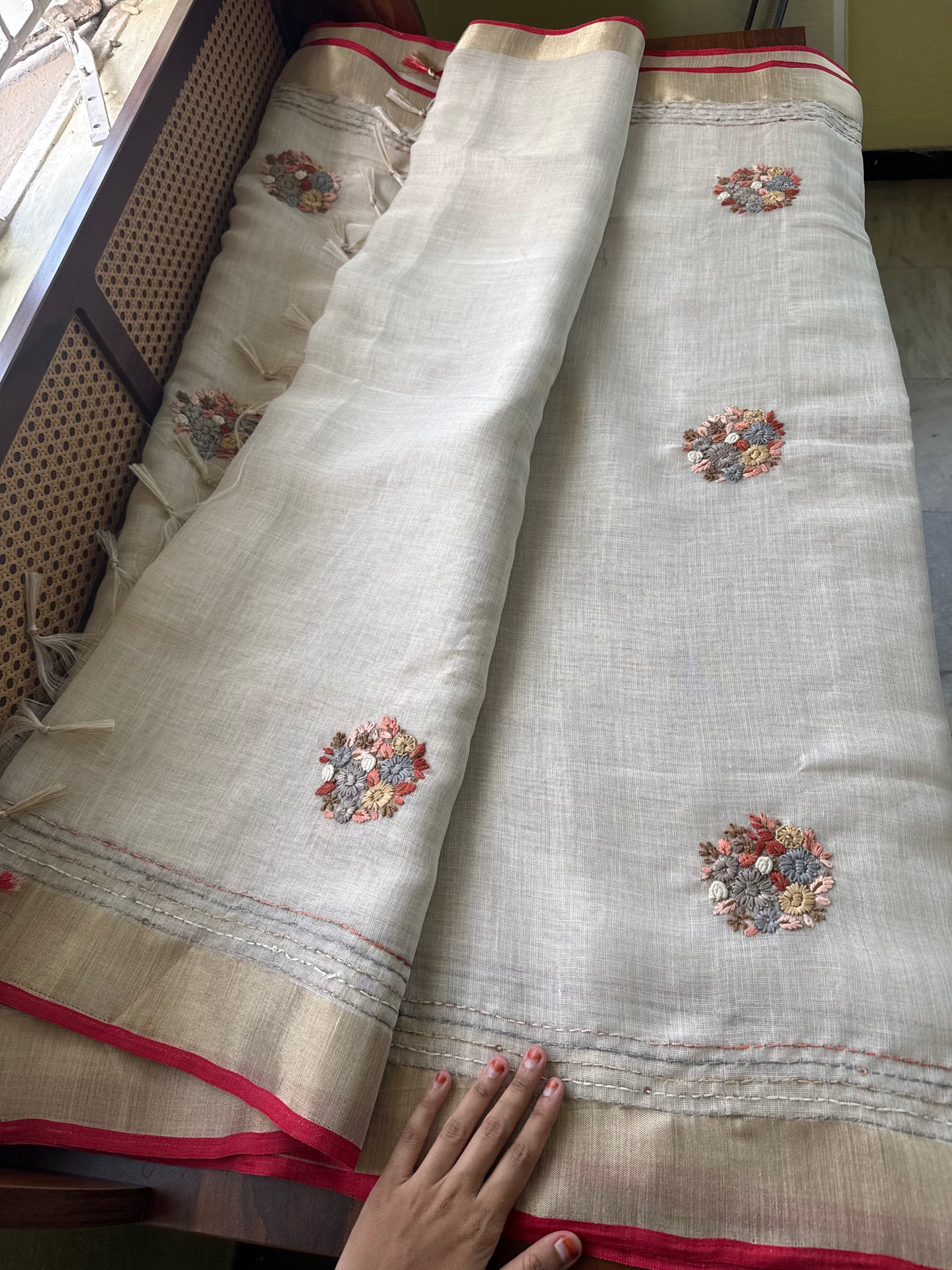 Premium Tissue Linen Sarees - Golden Cream & Orange