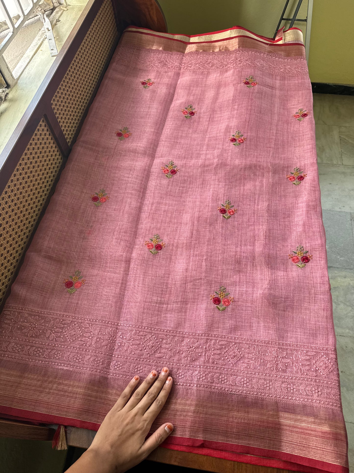 Premium Tissue Linen Sarees - Pink