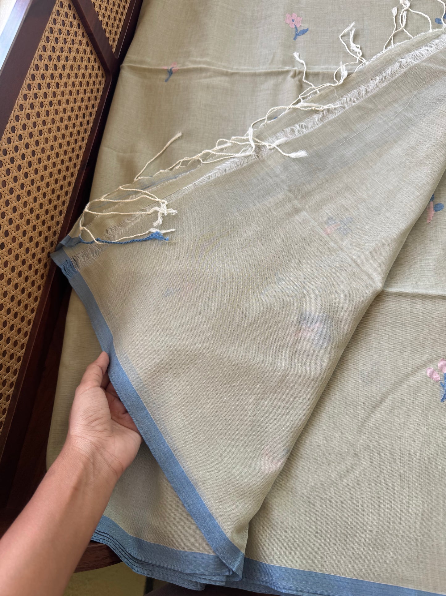 Soft Handloom Bengal Cotton Saree -Grey