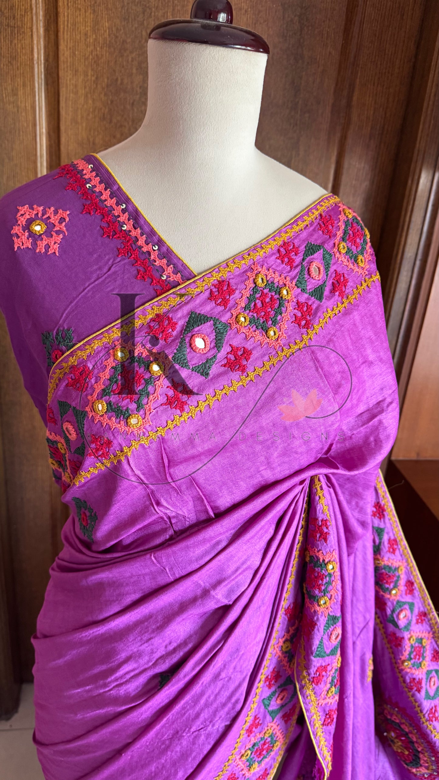Kutch Embroidery with real mirror work Pure Gaji Tussar Silk Saree - Pink